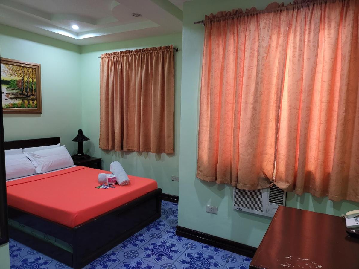 Rooms R Us - Voyagers Palace Puerto Princesa Eksteriør billede